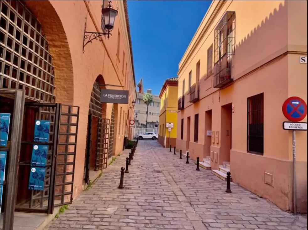 Duplex In Historic Center Apartment Sevilla Bagian luar foto